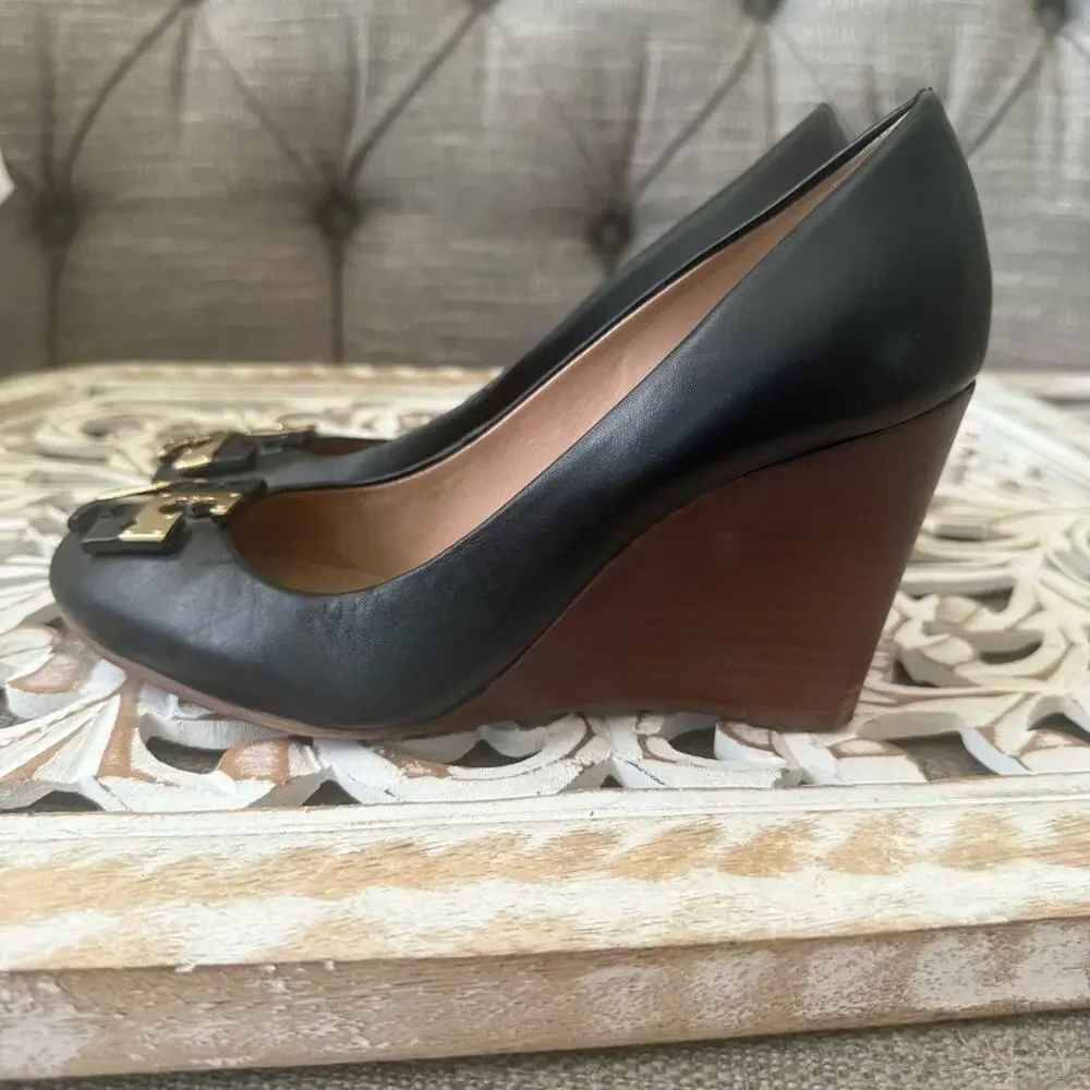 Tory Burch Black Wedge Heels Gold Logo Shoes Women’s 6
